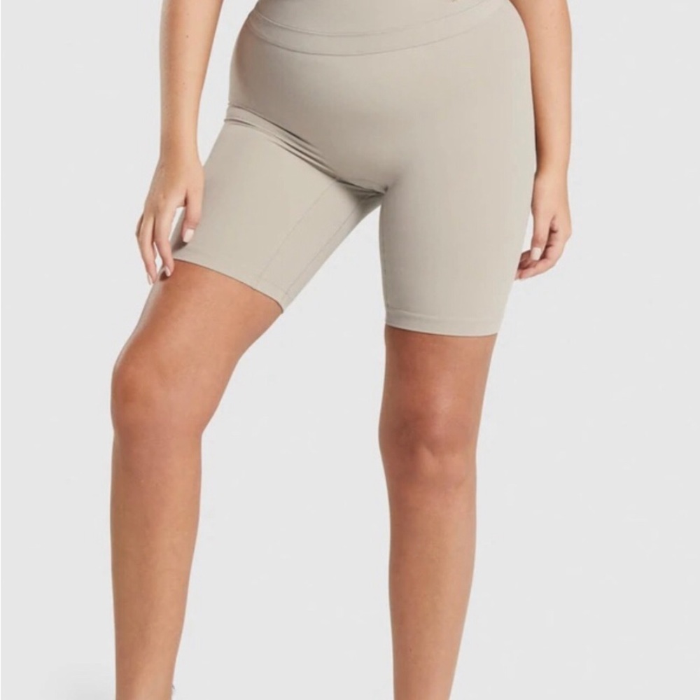 Gymshark x Whitney Simmons Cycling Shorts - S